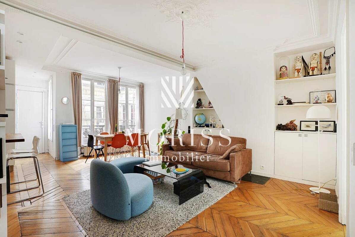 Appartement à PARIS-18E