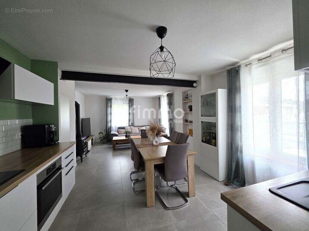 Appartement rénové sans travaux avec jardin et annexe - photo 3