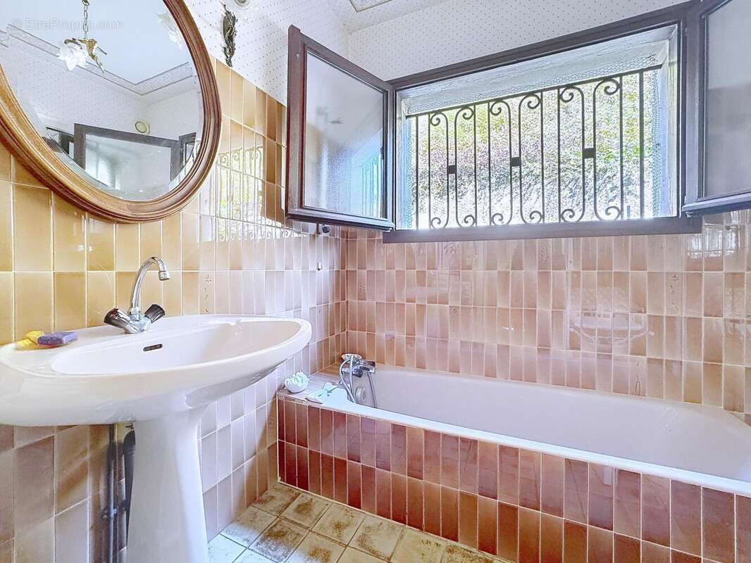 Photo 3 - Maison à COUBLEVIE