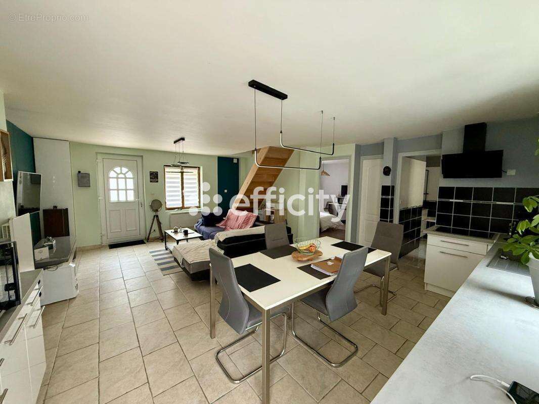 Maison à NOGENT-SUR-OISE