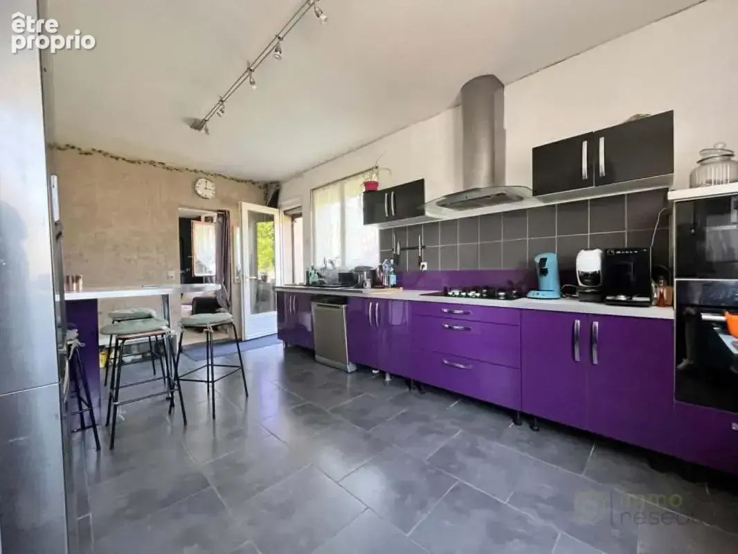 Maison 6 pièces 156 m² à vendre à Guiscard (60640) - photo 4