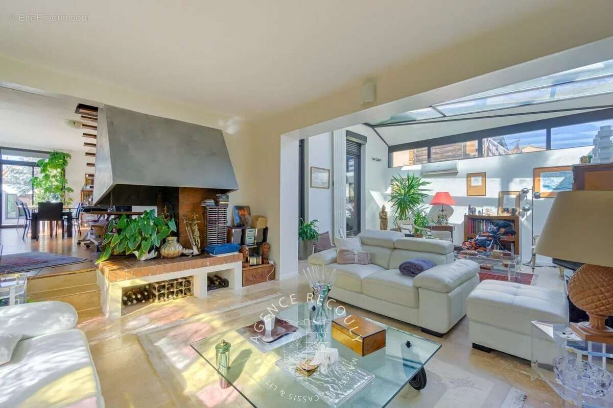 Maison à MARSEILLE-8E