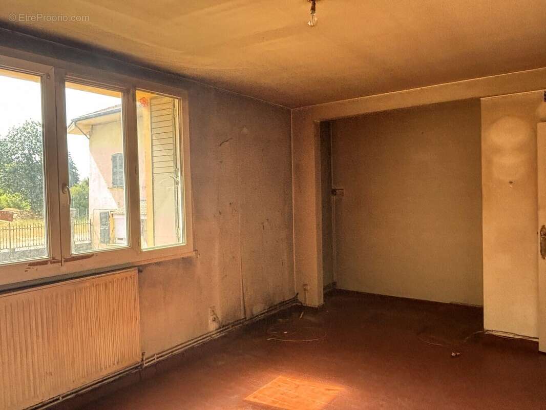 Appartement 73 m² à Saint-Geoirs  - photo 8