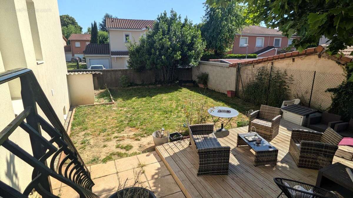 Maison 101 m² à Mions  - photo 3