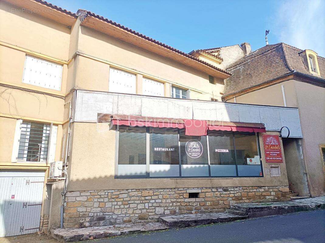 Appartement à CAZALS