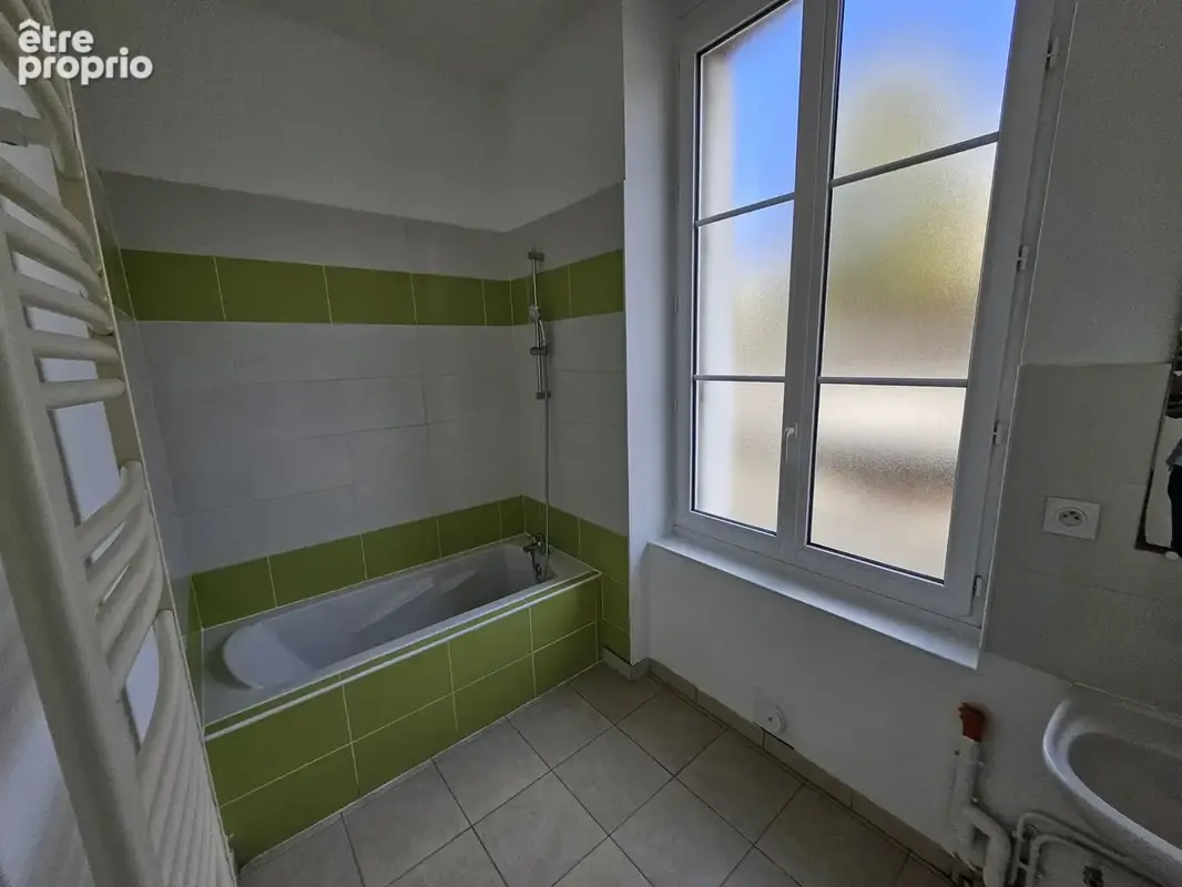 Maison - 110m2 - 9 pièces - photo 8