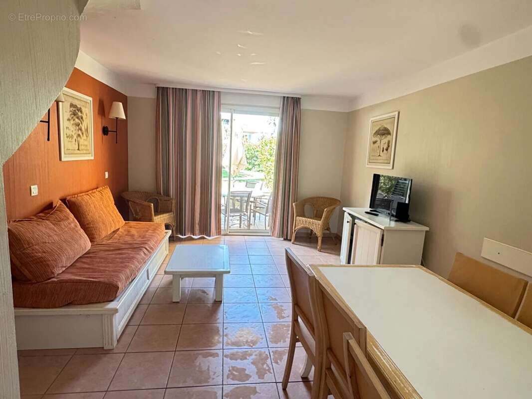 Appartement à HYERES