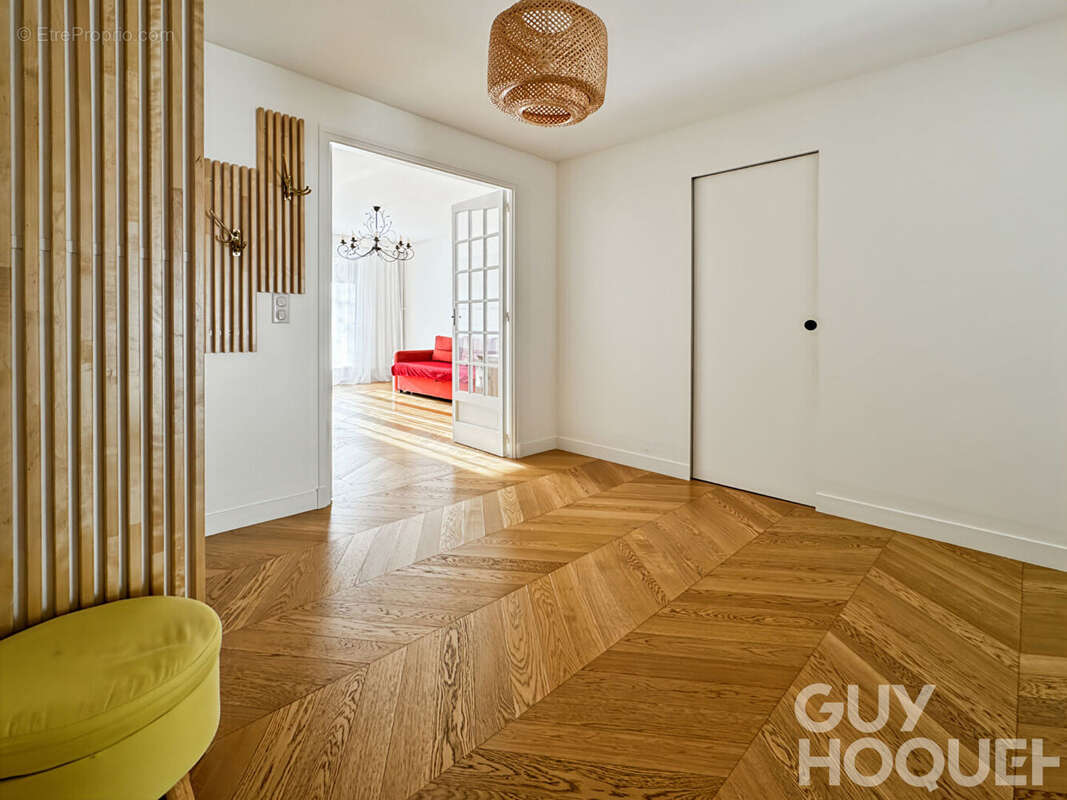 Appartement à VERSAILLES