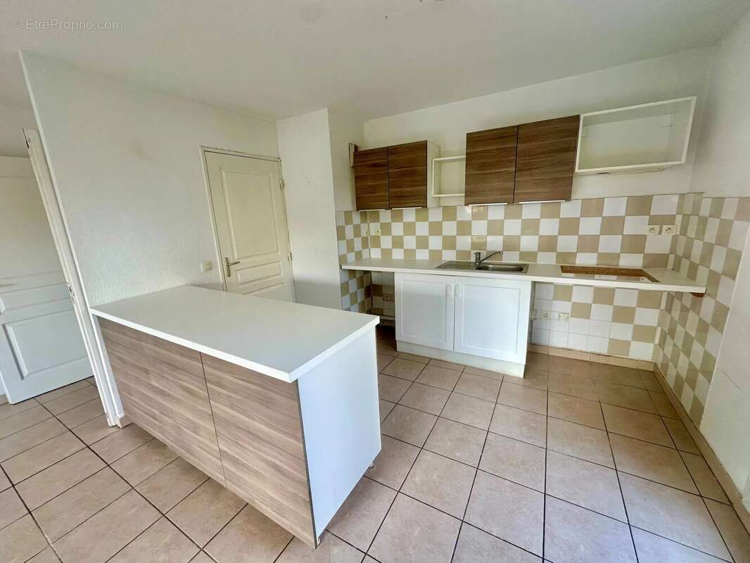Appartement à VILLENEUVE-LOUBET