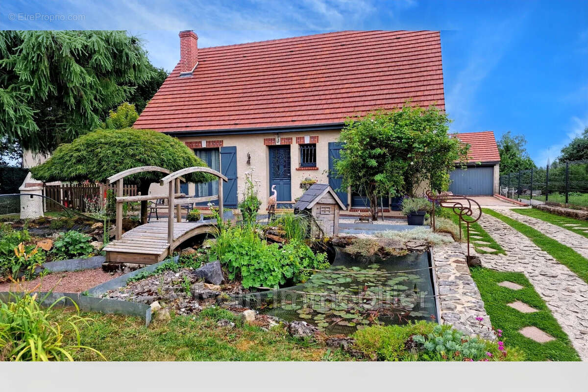 Maison à SAVIGNIES