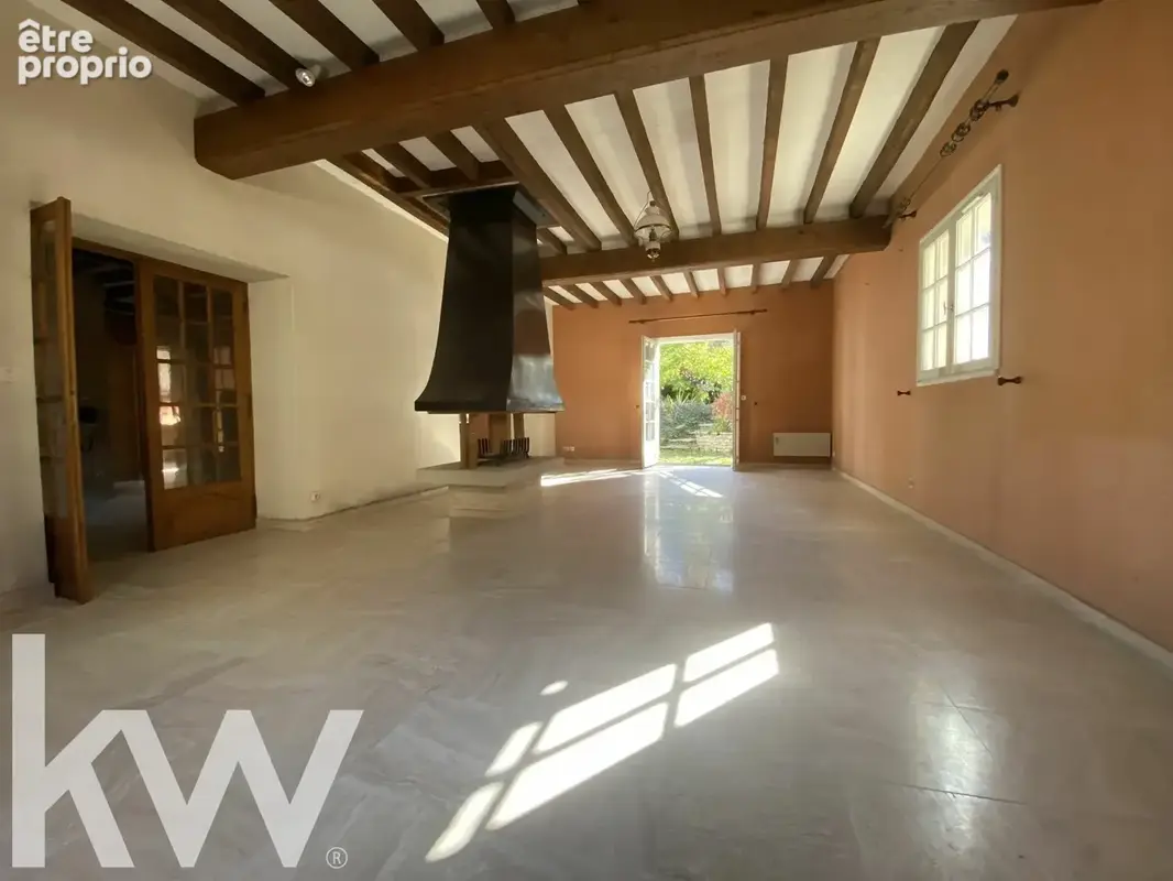 Maison 145 m² à Cernoy-En-Berry  - photo 4