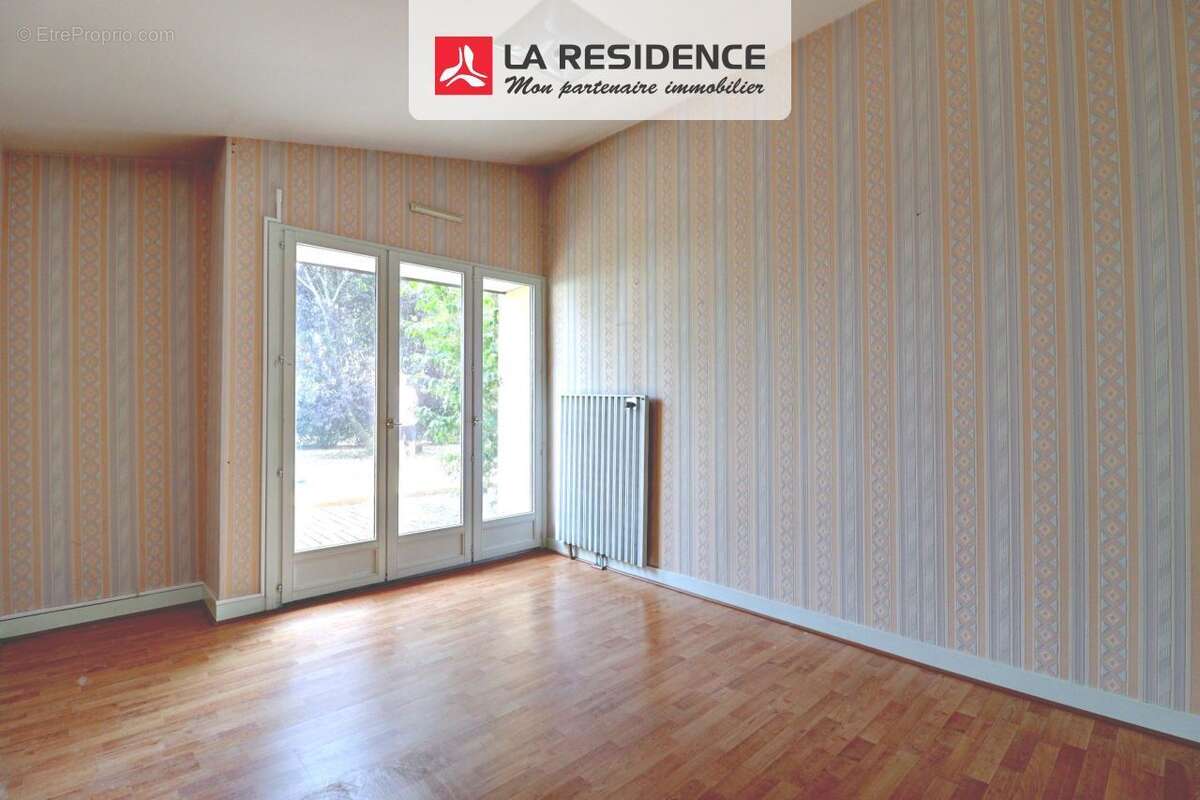 Maison 97 m² à Saint-Gervais-La-Foret  - photo 7