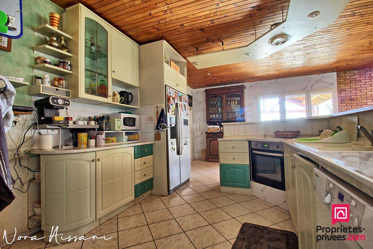 Maison Sampans 255 m2 - photo 5