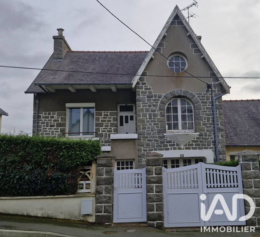 Photo 1 - Maison à SAINT-BRIEUC