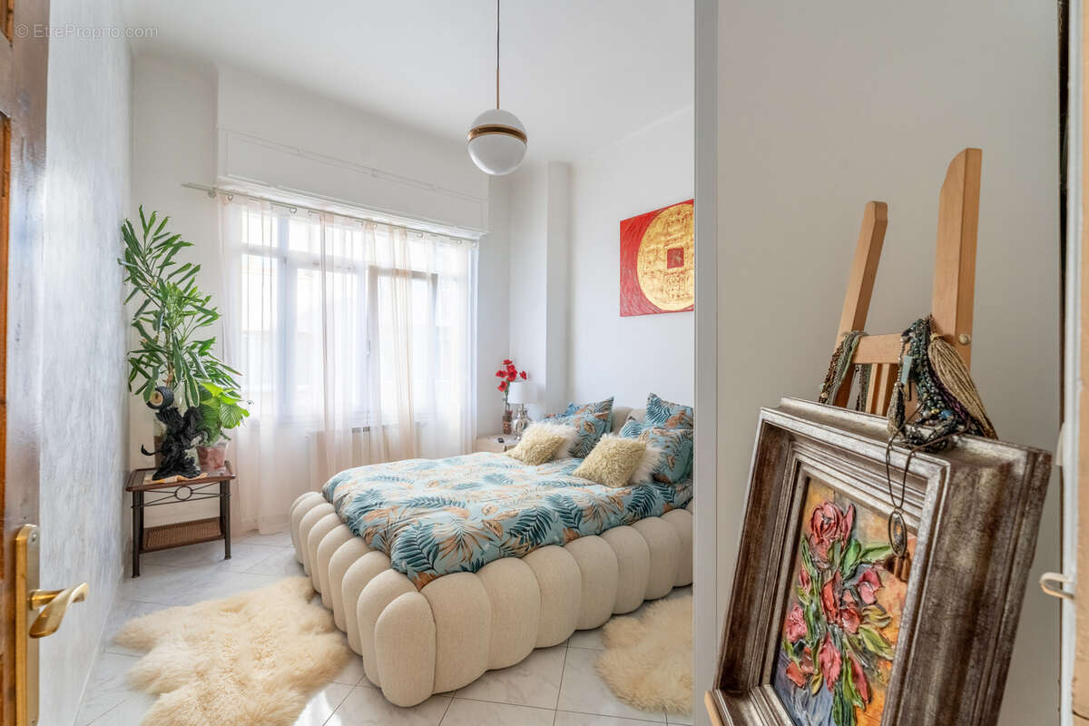 Appartement à MARSEILLE-7E