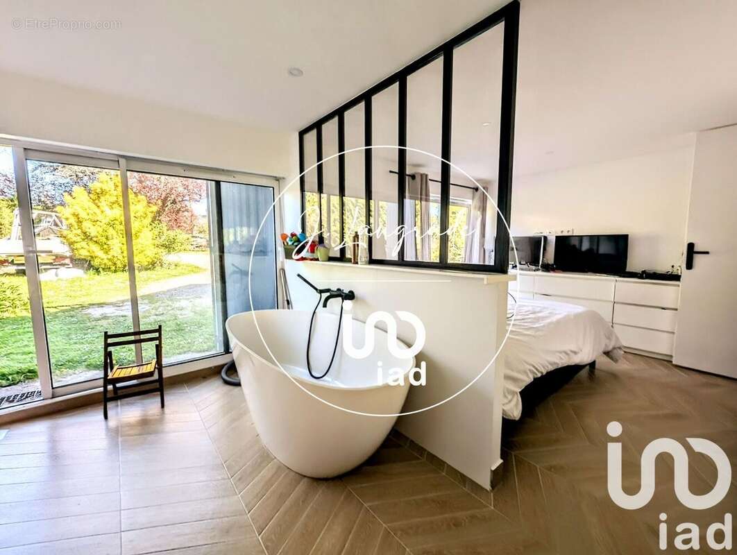 Photo 8 - Maison à AUVERS-SUR-OISE