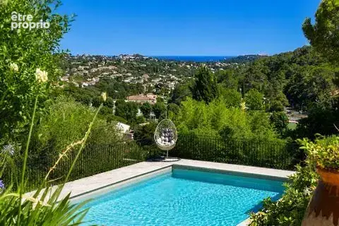 Maison 400 m² à La Colle-Sur-Loup  - photo 2