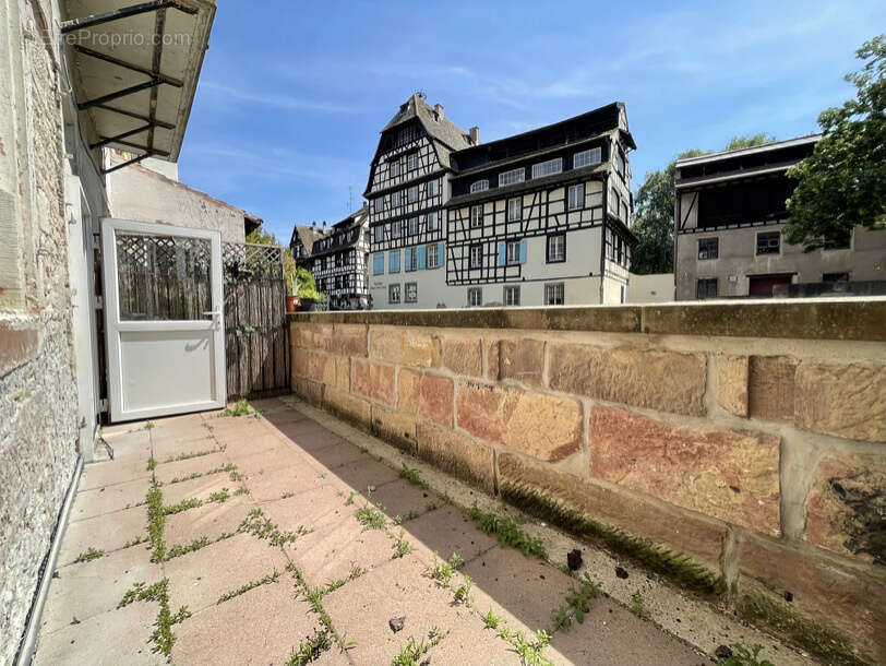Strasbourg petite france   2 pièces avec terrasse au bord de l’eau - photo 11