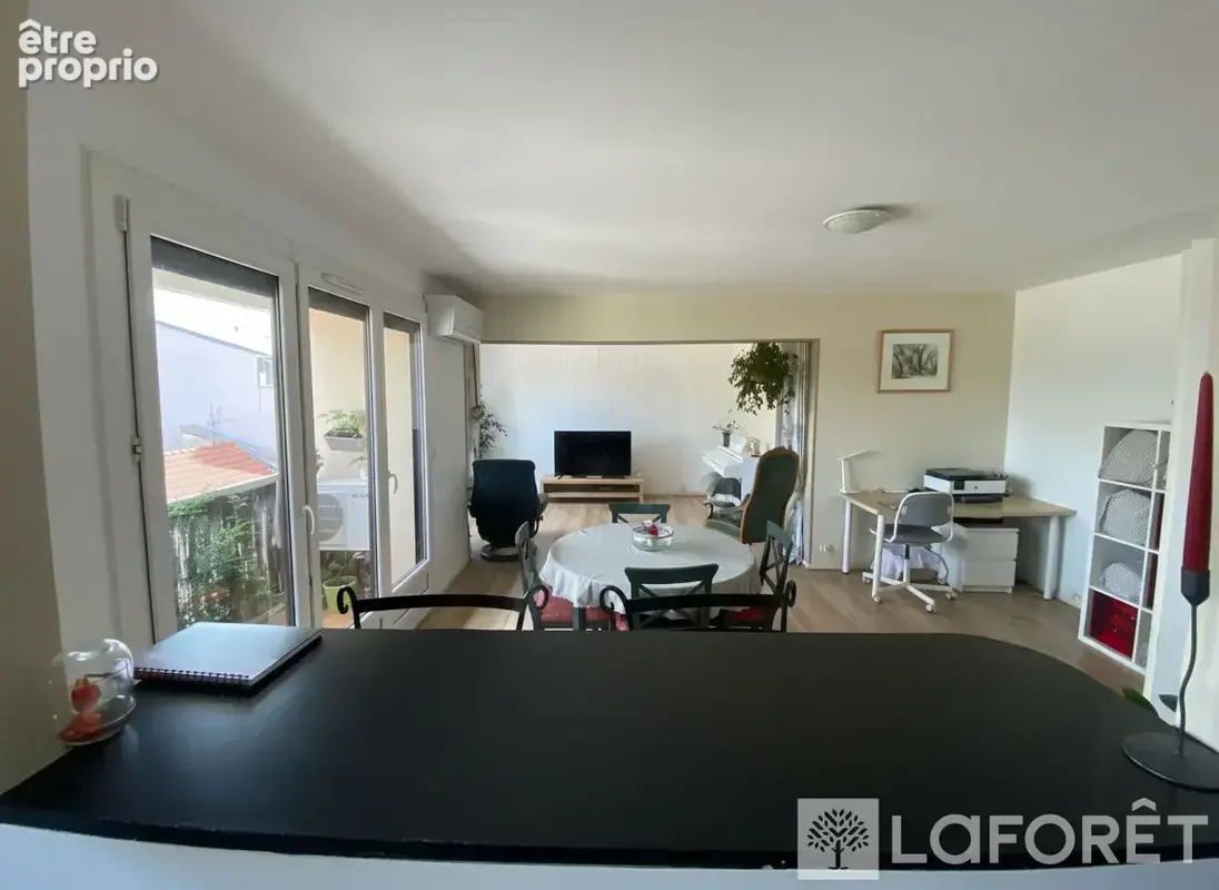 À vendre, Reims secteur Courlancy, Appartement T4, Cave et box - photo 6