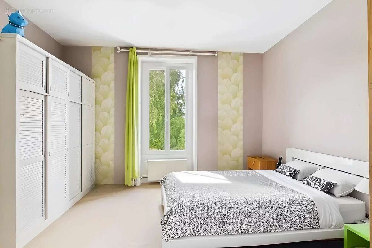 Quartier Saint Paul - Grande maison de charme - 197m² habitable - photo 8