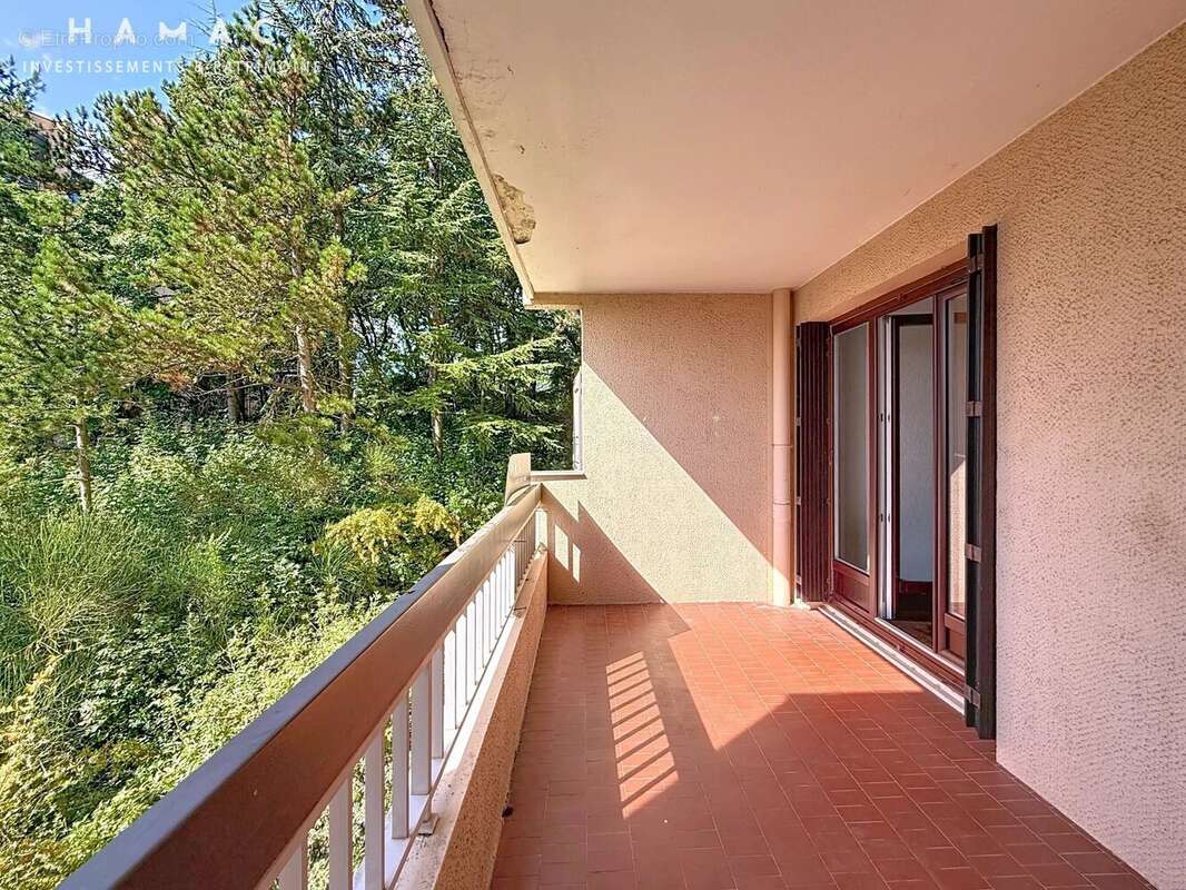 Appartement à SAINTE-FOY-LES-LYON