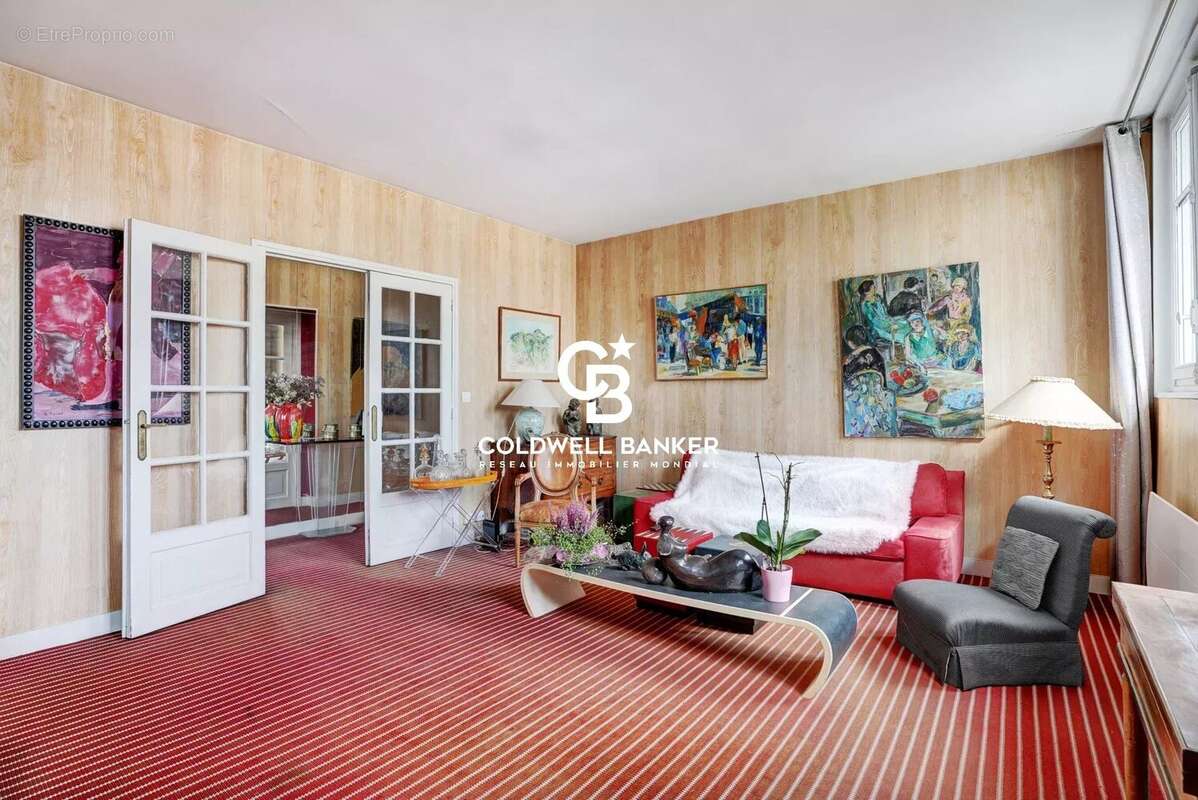 Appartement à VERSAILLES