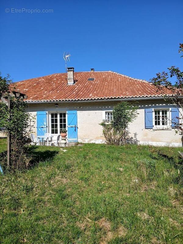 Maison à TOCANE-SAINT-APRE