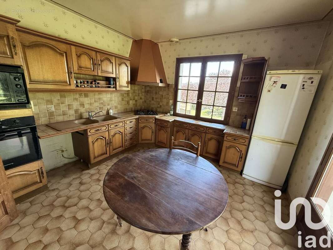 Photo 4 - Maison à LA LOUPTIERE-THENARD