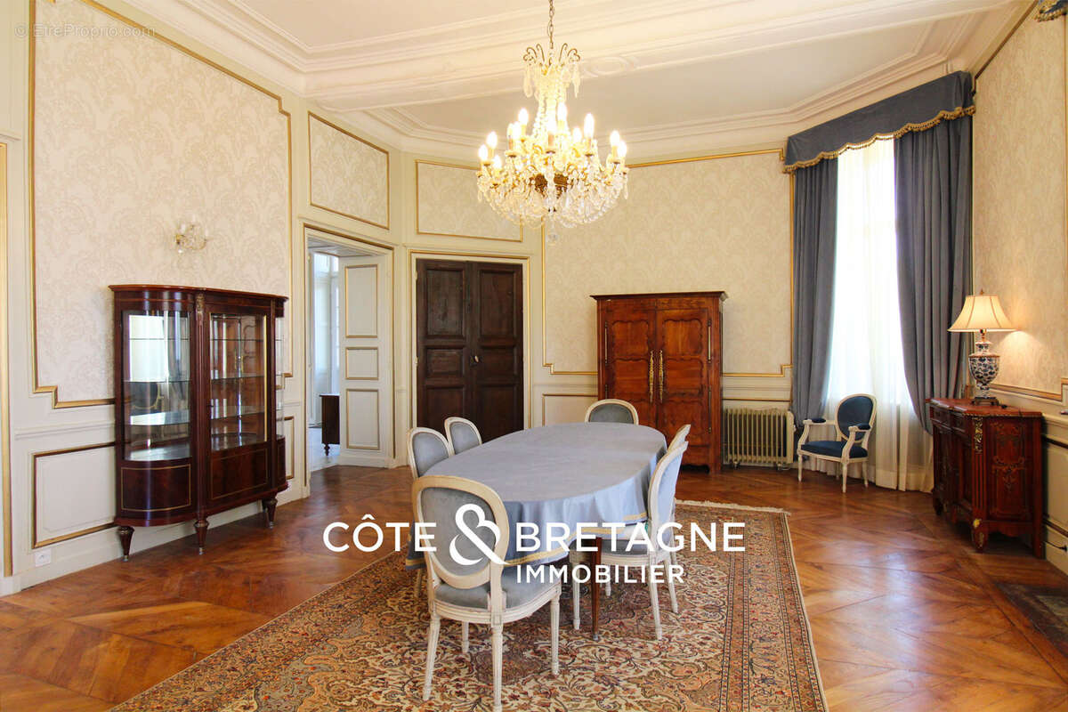 Magnifique château style Néo-Renaissance   Réf : 2025129 - photo 8