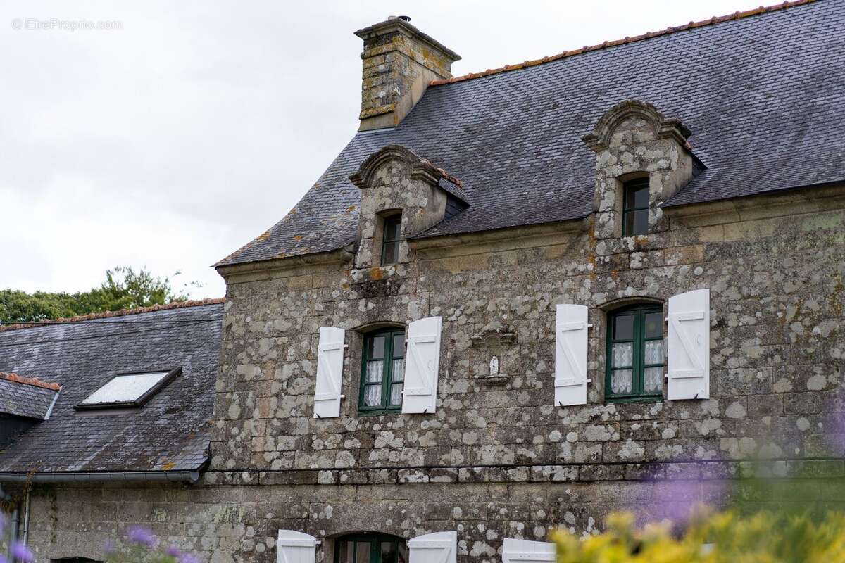 Propriété de caractère en Bretagne avec grand gîte, piscine et 1,6 hectare  résidence principale et potentiel de revenus près d - photo 35