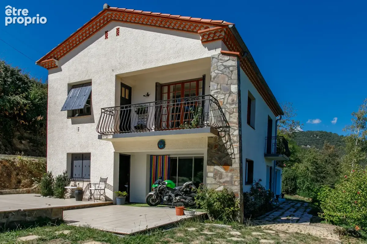 villa - 3 chambres - avec piscine - sur plus de 5000 m2 de terrain - photo 17