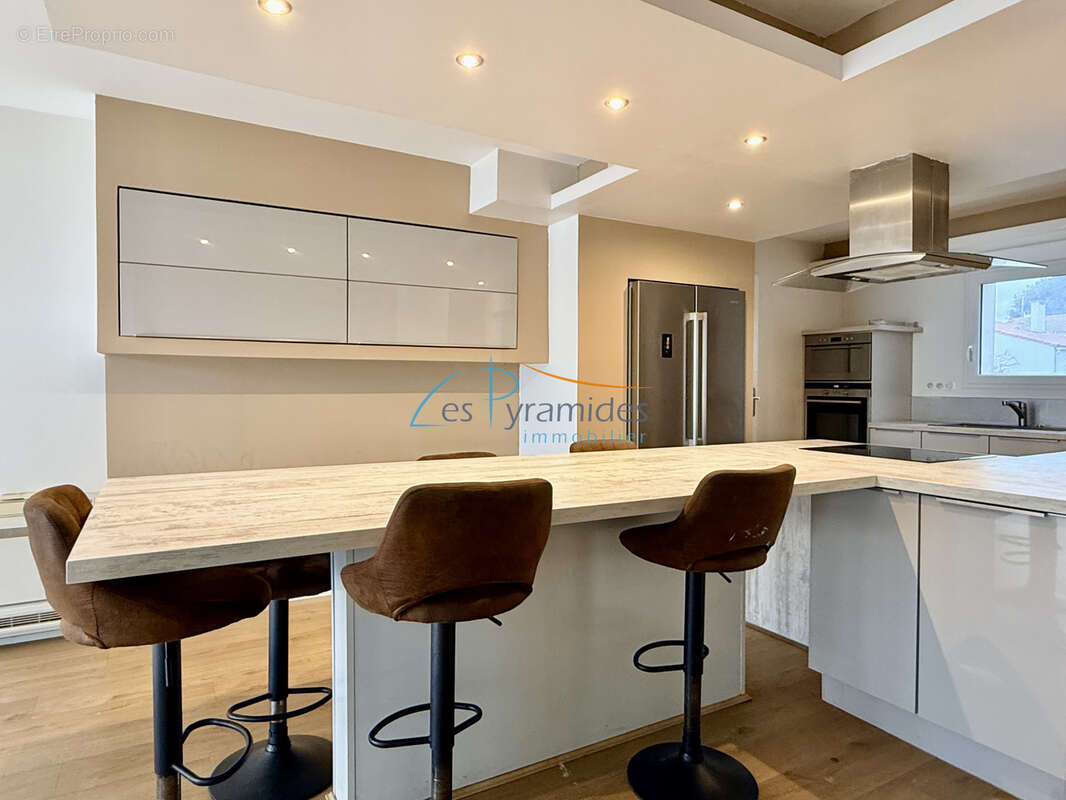 LA GRANDE MOTTE - Maison 4 pièces avec piscine - photo 7