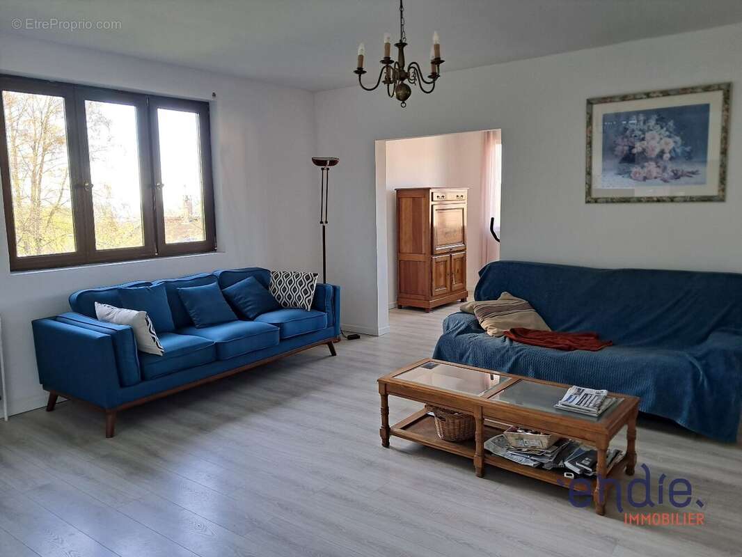 Maison à AIGLEMONT