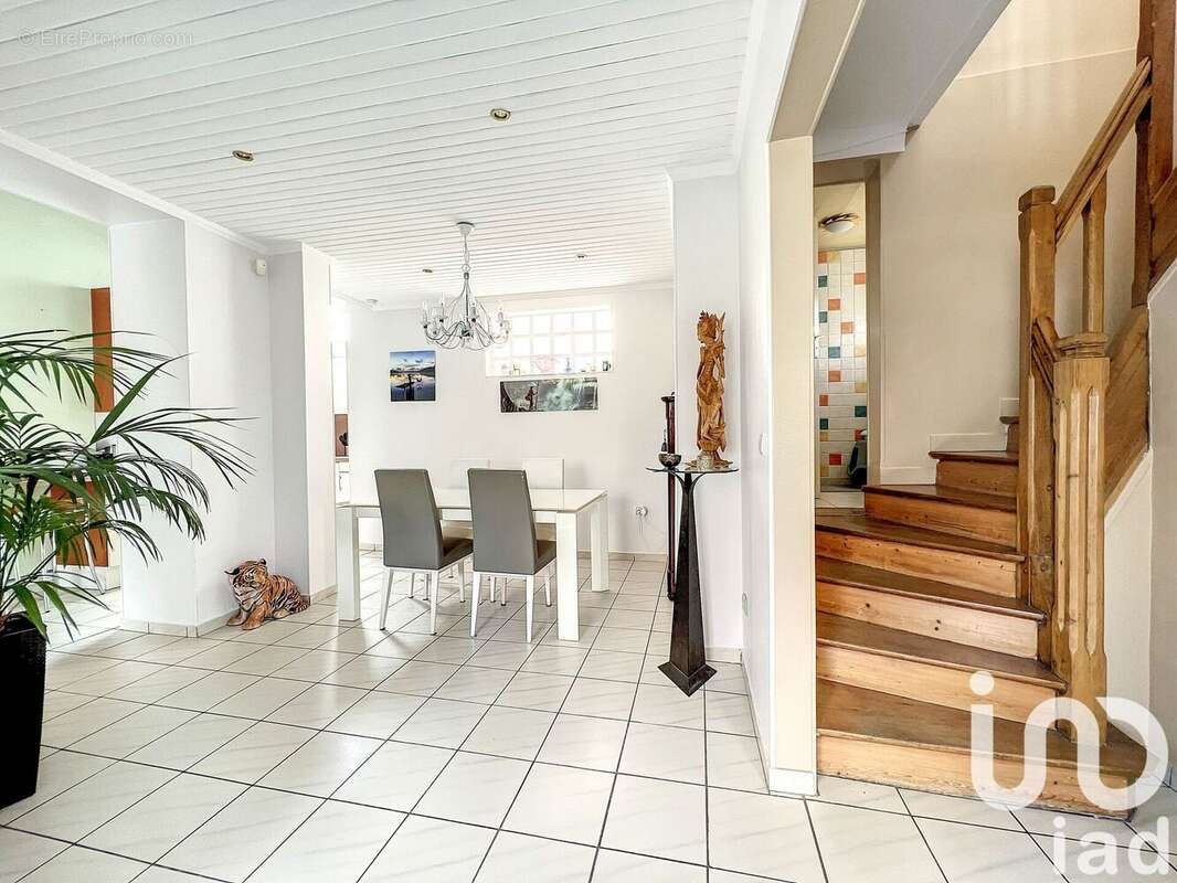 Photo 7 - Maison à VIROFLAY