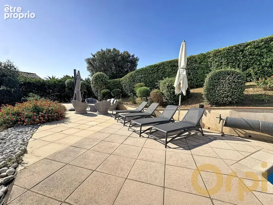 Les Issambres Villa Vue mer Panoramique avec piscine, terrain de Pétanque et garage - photo 28