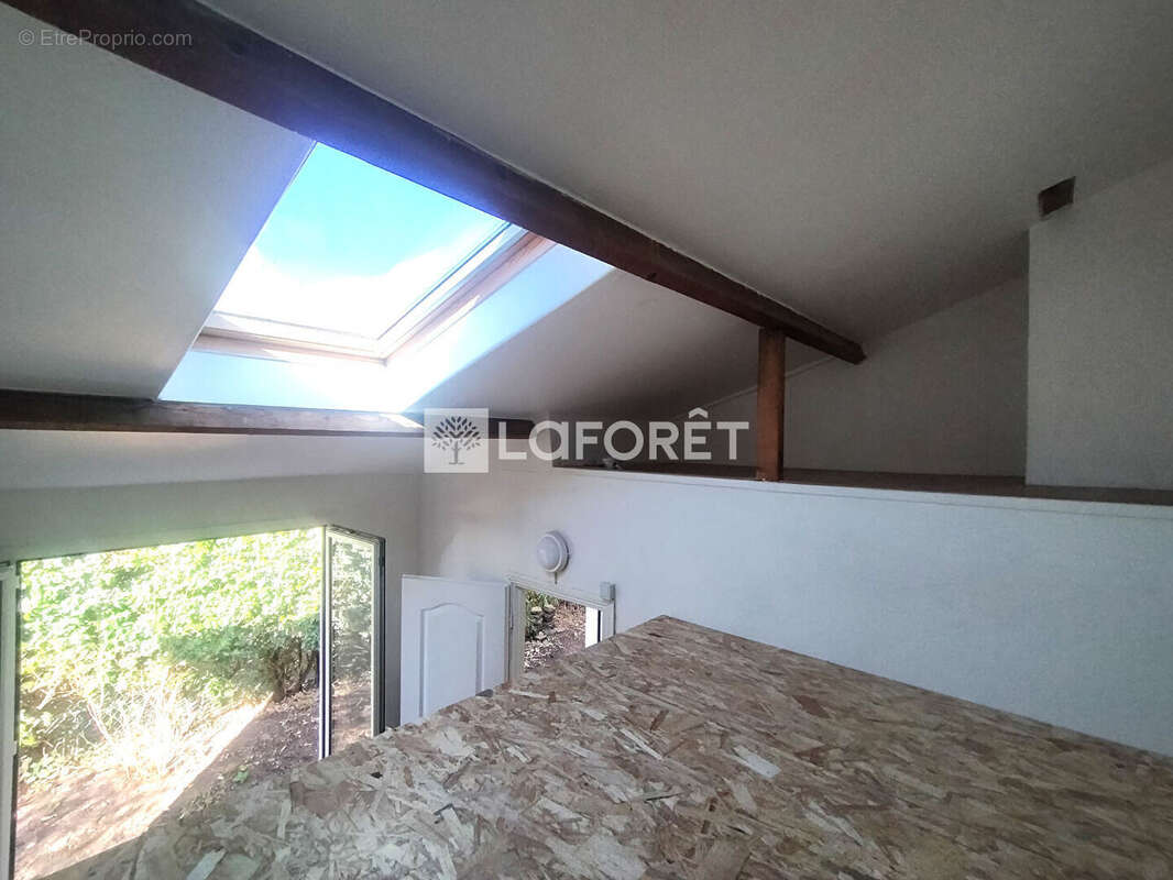 Appartement à FONTENAY-SOUS-BOIS