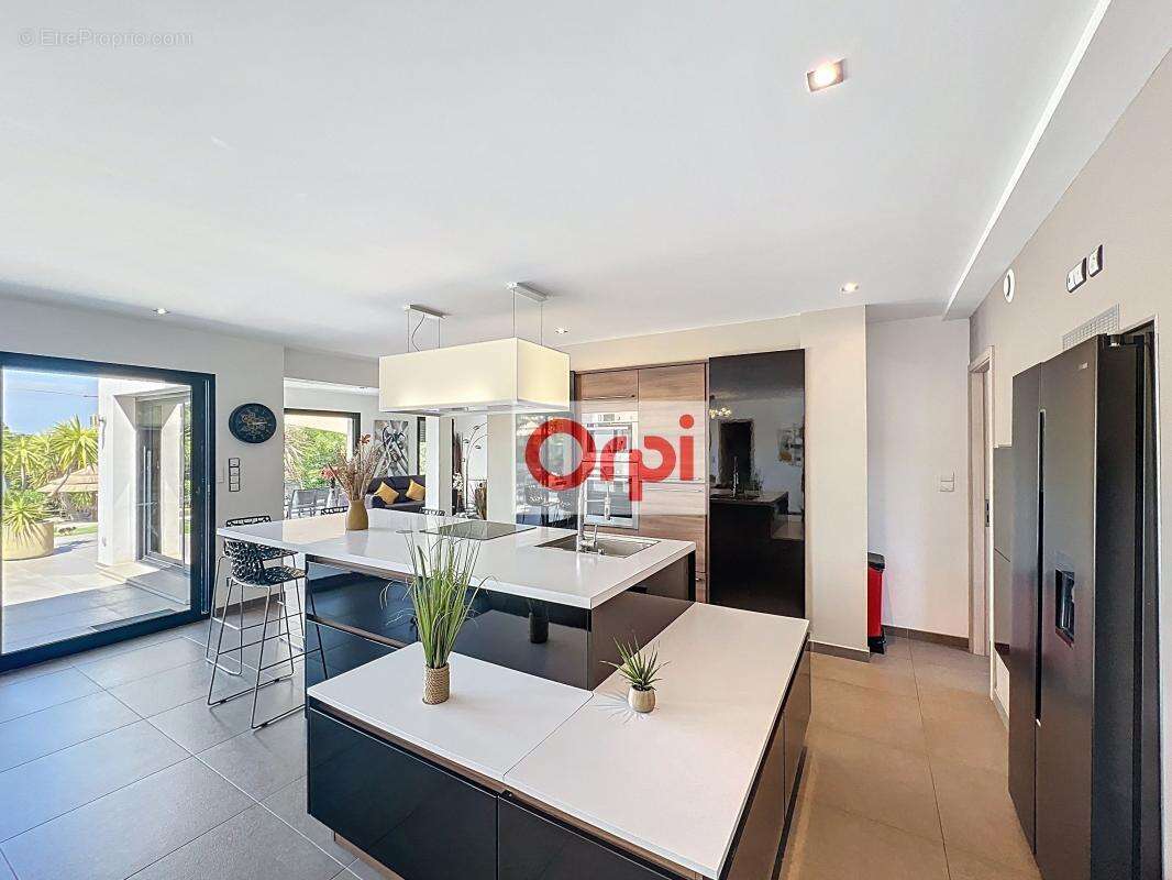 Maison à PORTO-VECCHIO