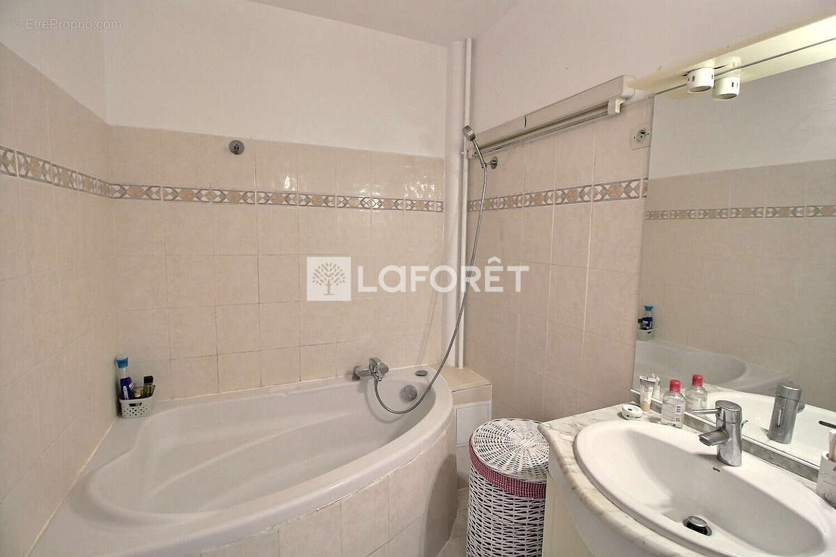 Appartement à RUEIL-MALMAISON