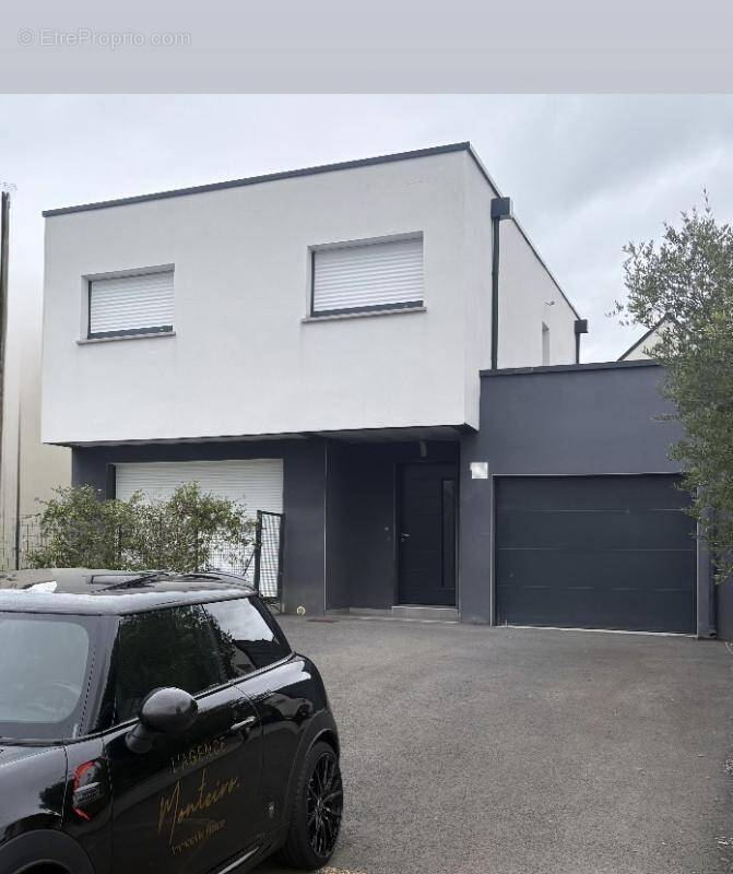 Maison à CHATEAUGIRON