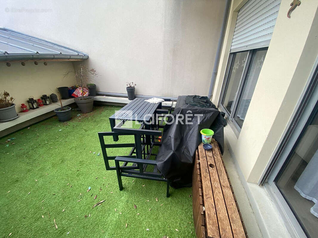 Appartement à NANTERRE