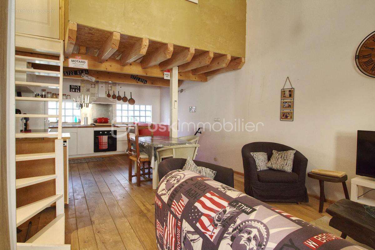 Maison à CANAULES-ET-ARGENTIERES