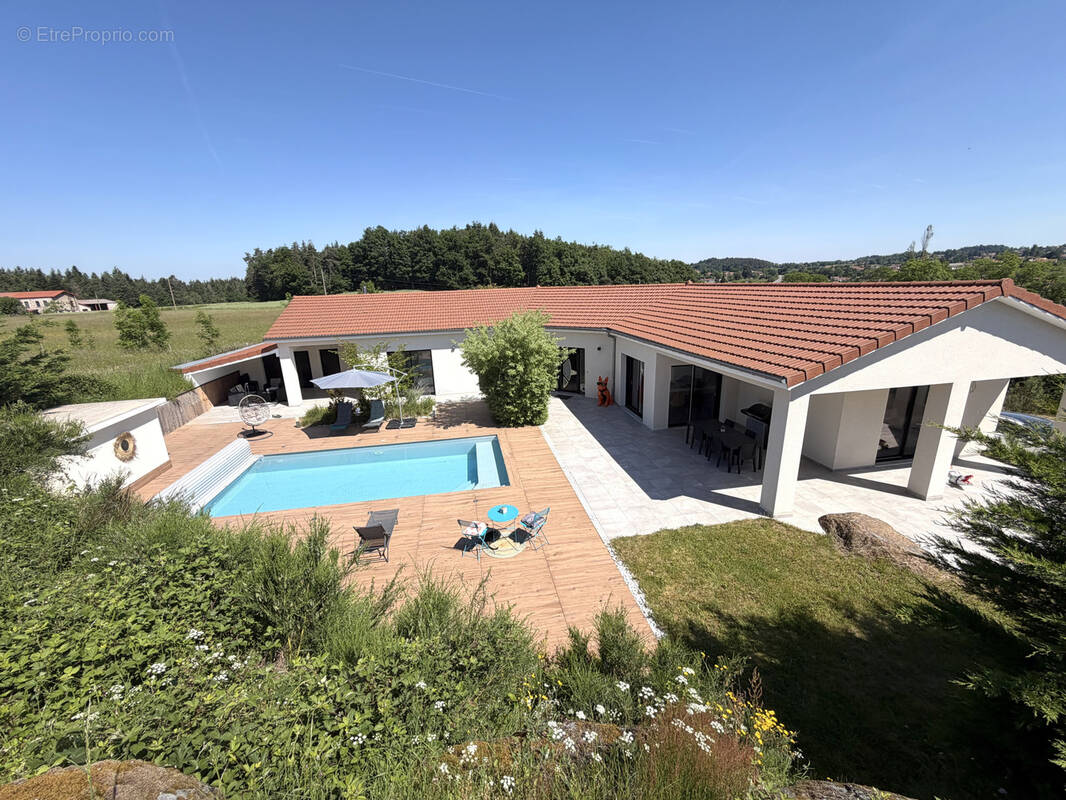 Maison à SAINTE-SIGOLENE