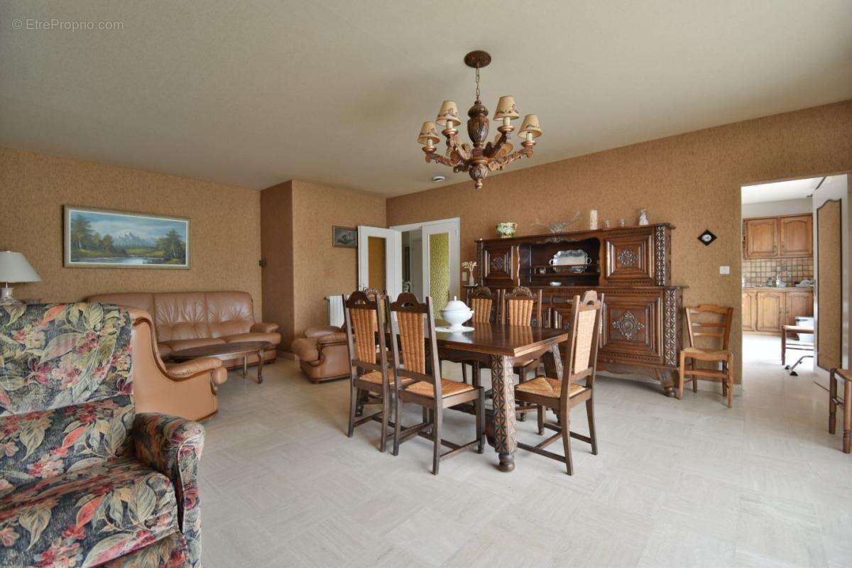 Maison 140 m² à Cholet  - photo 3