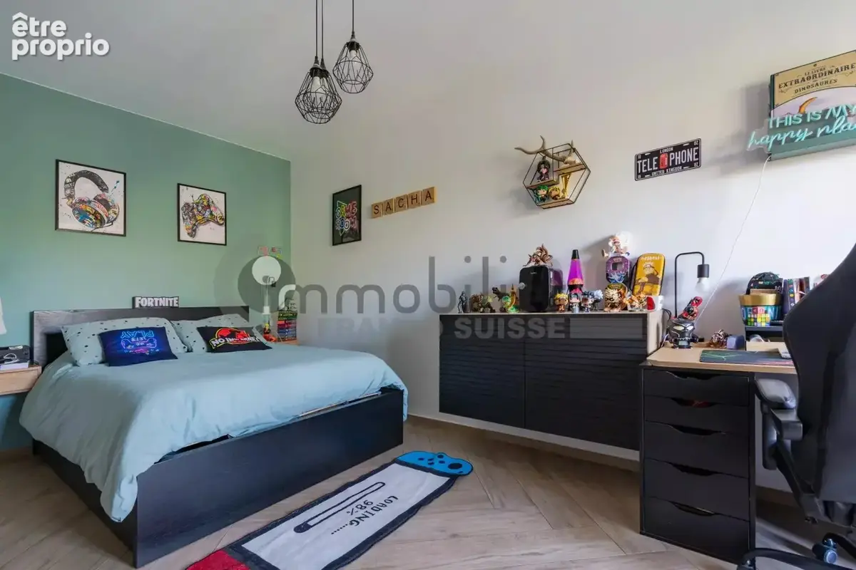 Appartement de 118m² avec piscine privative, terrasse, jardin et stationnements - photo 19