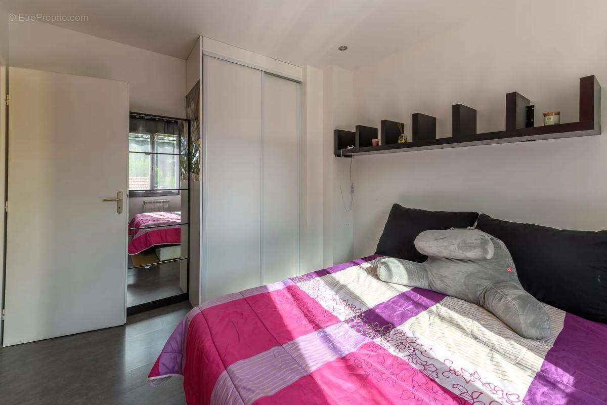 Maison à CLAYE-SOUILLY