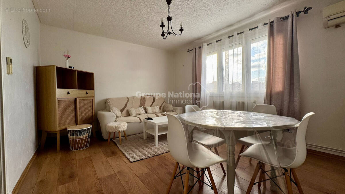 Appartement à NIMES