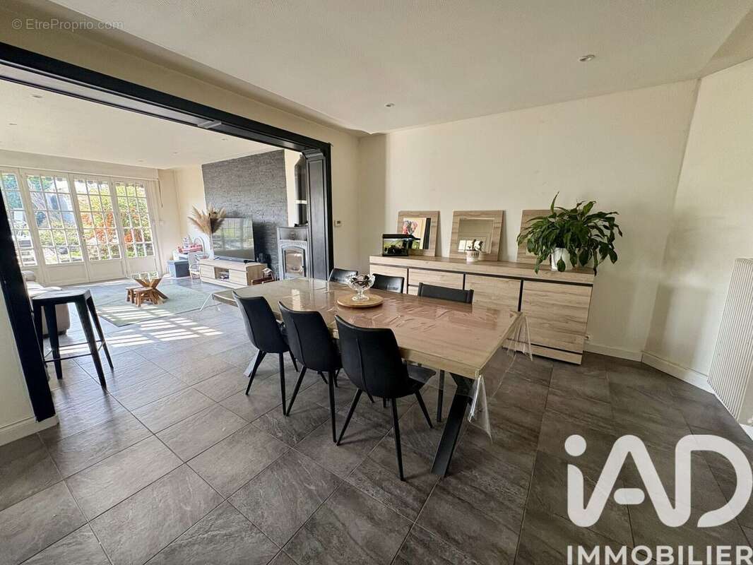 Photo 3 - Maison à CROISILLES