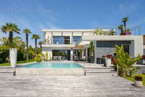 Maison à SANARY-SUR-MER