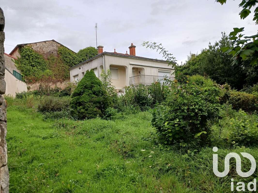 Photo 4 - Maison à USSON-DU-POITOU