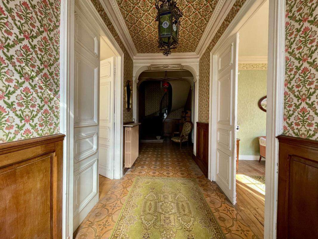 Maison à MIRANDOL-BOURGNOUNAC